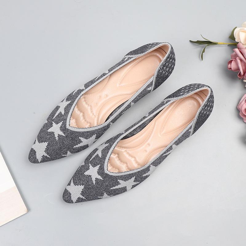 Jarní a podzimní létající pletené jednoduché boty na středním podpatku pletené létající nitě pletené špičaté lodičky originální tlustý podpatek