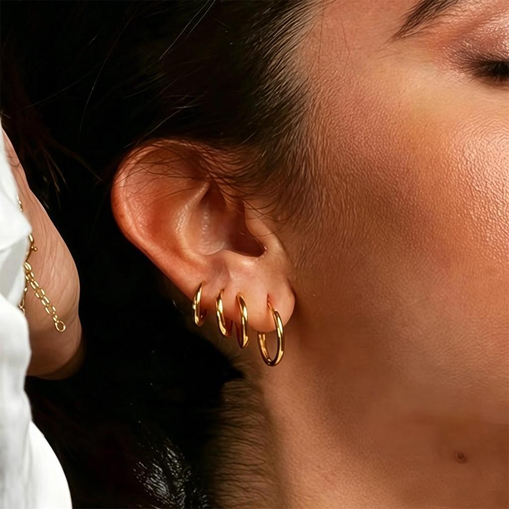 European Round Smooth Surface 18K Gold Stainless Steel Hoop Earrings – Simple & Fashionable