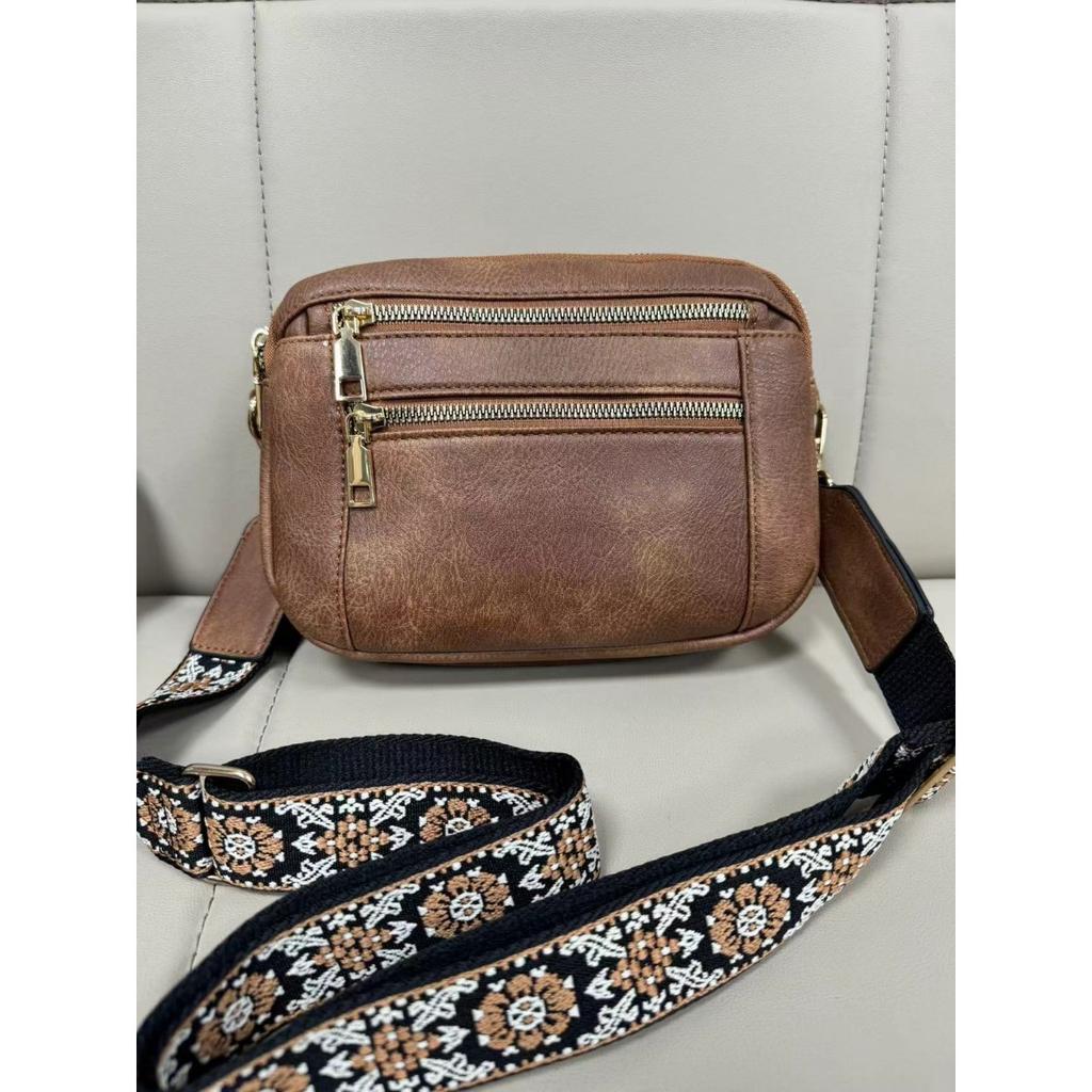 Color-blocking, Multi-functional Bags, Zippers, Crossbody Bags, Square Bags, Single-shoulder Bags, Wallets, Adjustable Shoulder Straps