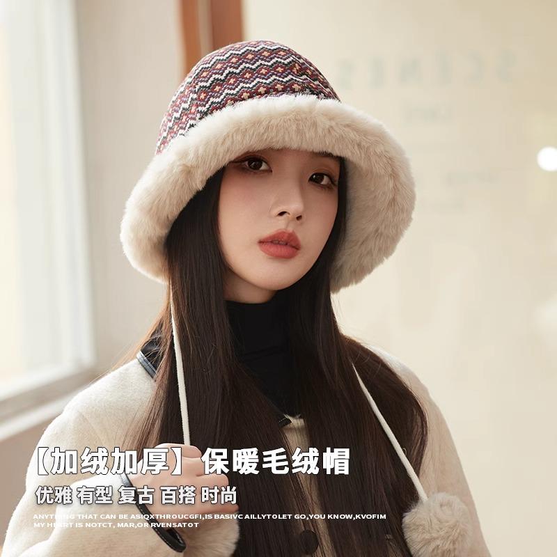 

Fleece thickened Lei Feng hat children s autumn and winter new warm ear protection knitted wool hat cold Northeast One Size красный