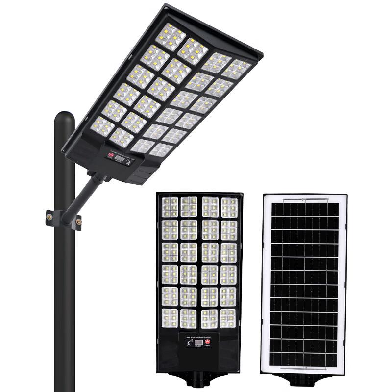 OEING 800W Four-Sided Solar Street Light