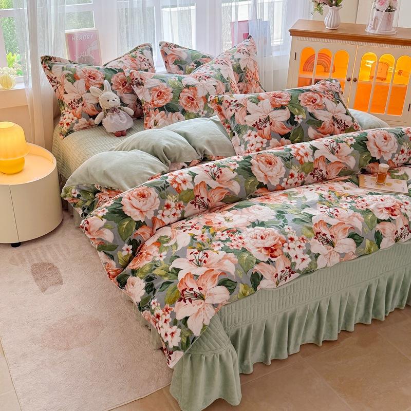 Thickened Milk Fleece Bed Cover Four-Piece Set, Fleece Bed Sheet Quilt Cover, Baby Fleece Three-Piece Set, Bedding