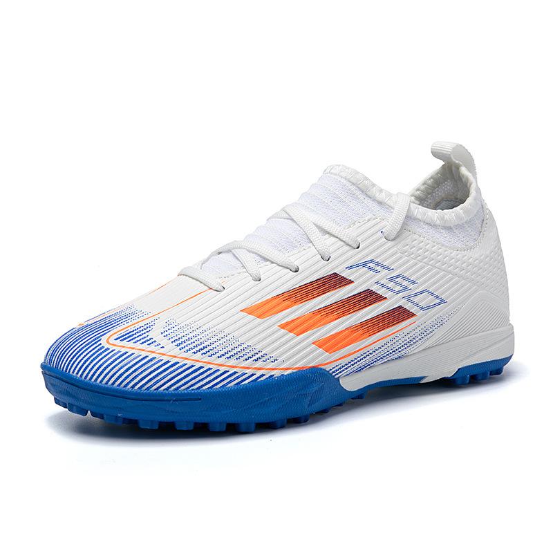 2025 new children's football shoes boys and girls broken nails T people grass students game training football shoes 31-40