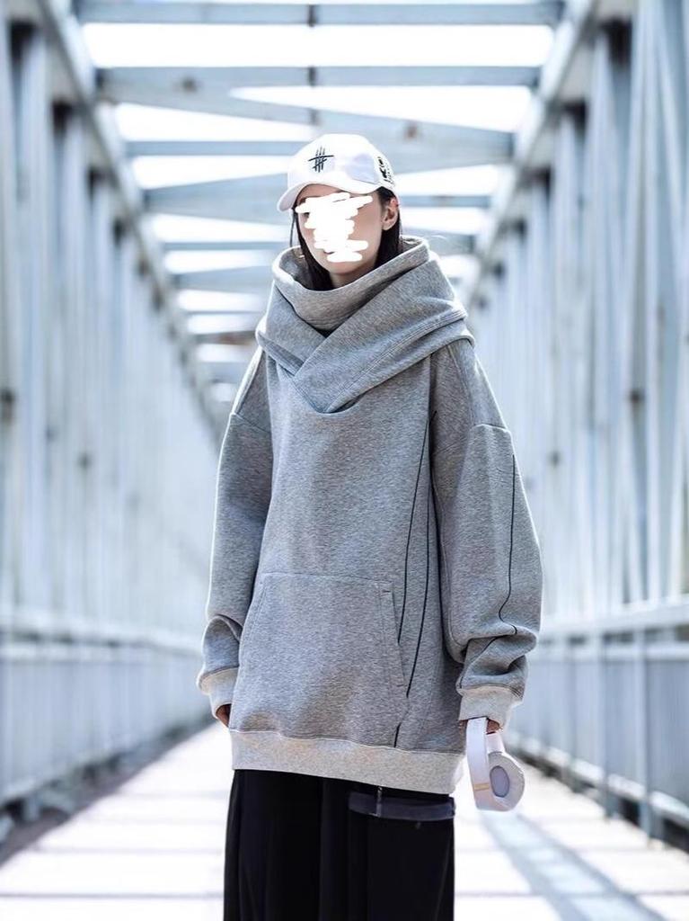 Unisex High-Neck Hooded Sweatshirt: Heavyweight, Functional, Loose-Fit Top for Spring, Autumn, Winter - Trendy, Casual, and High Street Style.