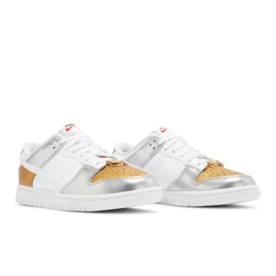

Nike Womens Dunk Low SE Silver Gold Metallic DH4403-700 EU 36 металеві золотий колір/білий