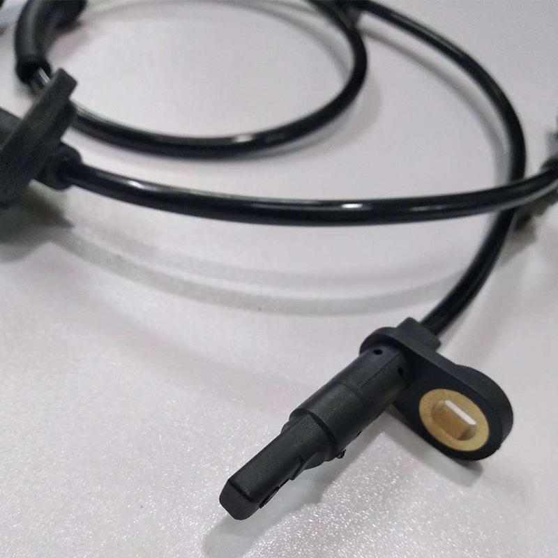 Nissan Murano Front Axle ABS Wheel Speed Sensor 47910-CA000