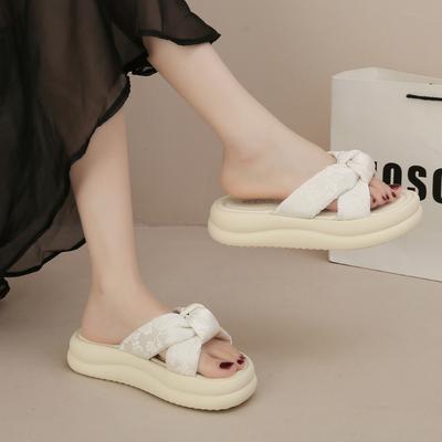 National Style Cool Slippers Female Summer Wear 2025 New Fairy Style with Skirt Thick-soled Roman Sandals Fashion One-word Drag