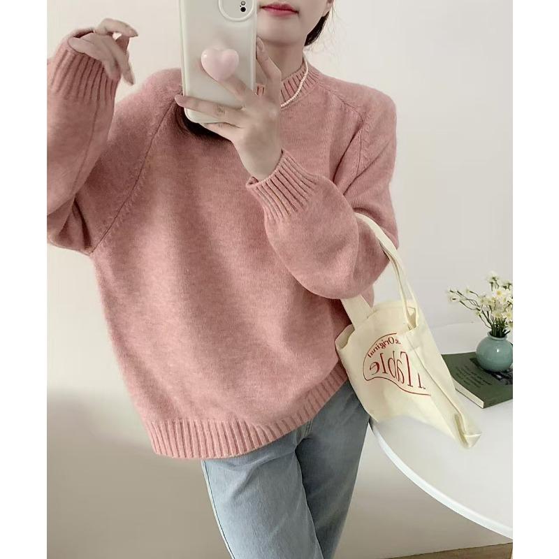 Crew neck knitted pullover sweater for women's autumn and winter new loose and lazy style simple large size knitted sweater for women
