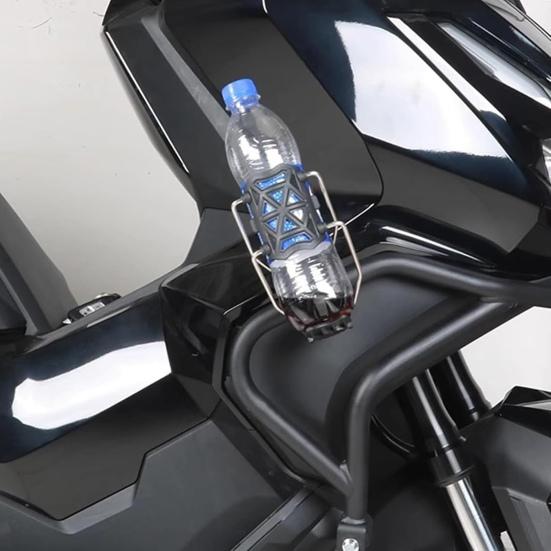 2Pcs Adaptive Cycling Water Bottle Holder 360 Degree Rotatable Automatic Clamping Bicycle Water Bottle Cage Universal Motorcycle Water Bottle Mount