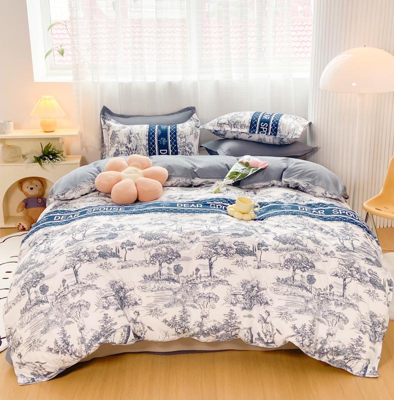 Four-piece Set for Bed, Three-piece Set, Skin-friendly Sheets, Quilt Covers, Pillowcases.