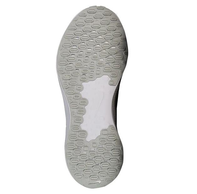 Nike Revolution 7 Sneakers