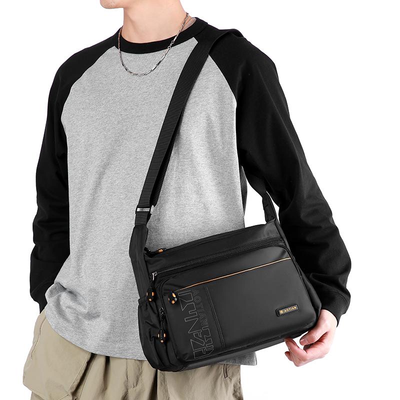 Schultertasche mit großem Fassungsvermögen Oxford-Tasche Herren Outdoor-Reise Umhängetasche