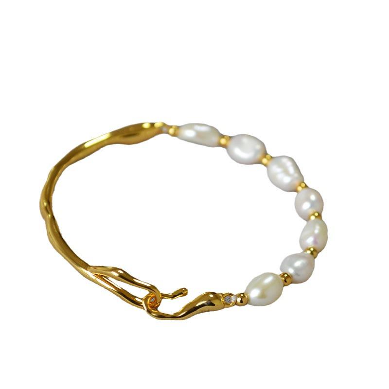 High-End Gold-Plated Pearl Bracelet: Japanese & Korean Design