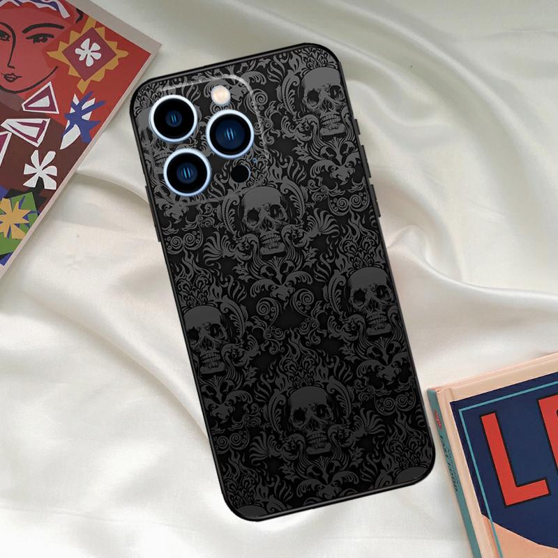 Gothic Skull Phone Case For iPhone 16 14 13 12 11 15 17 Pro Max 15 16 Plus 13 Mini 16e 17 Air Funda Cover
