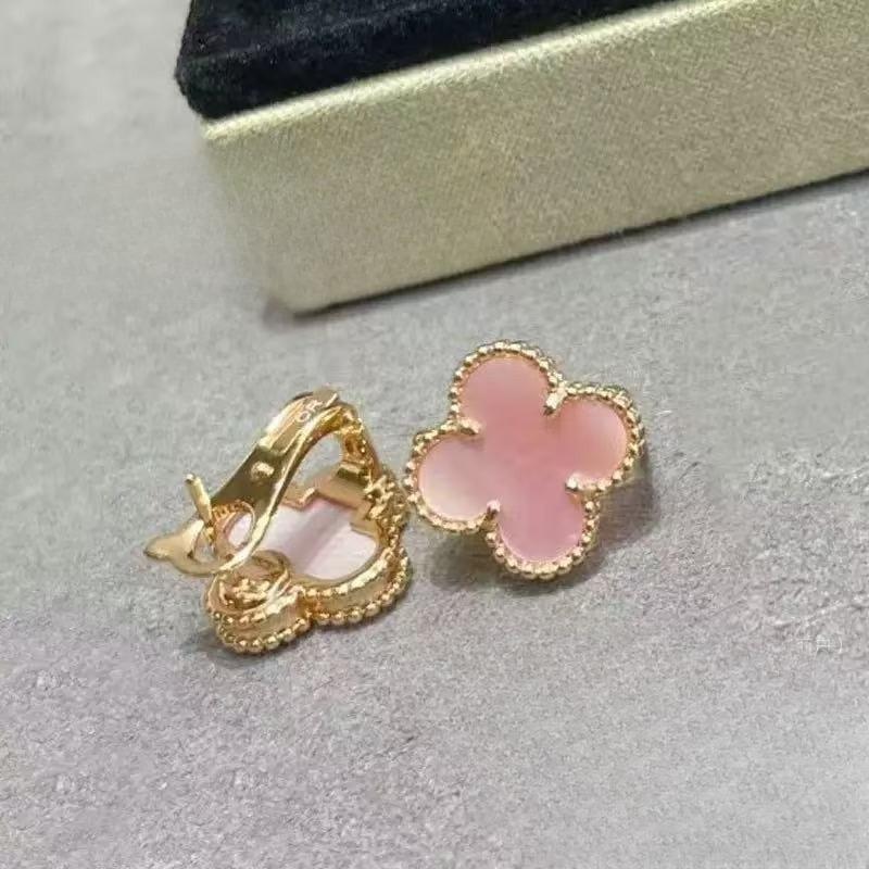 High-quality Lucky Four-leaf Clover Earrings Agate White Mother-of-pearl Earring Buckle Temperament All-match Earrings