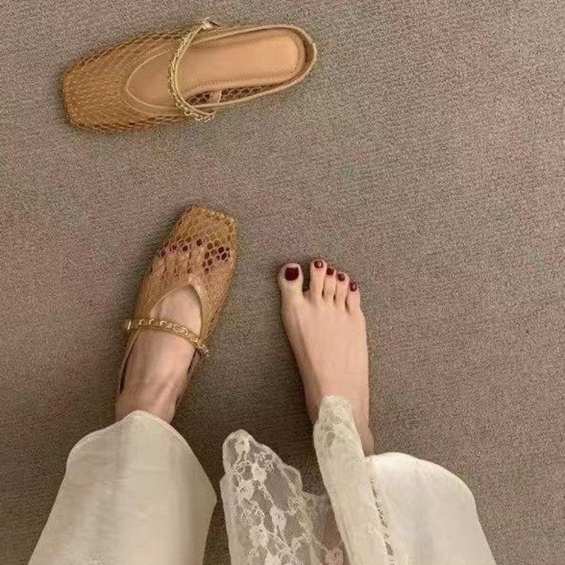 Retro Flat Shoes Summer New Square Toe Fishing Net Breathable Hollow Outside Wear Slip-on Baotou Half Slippers