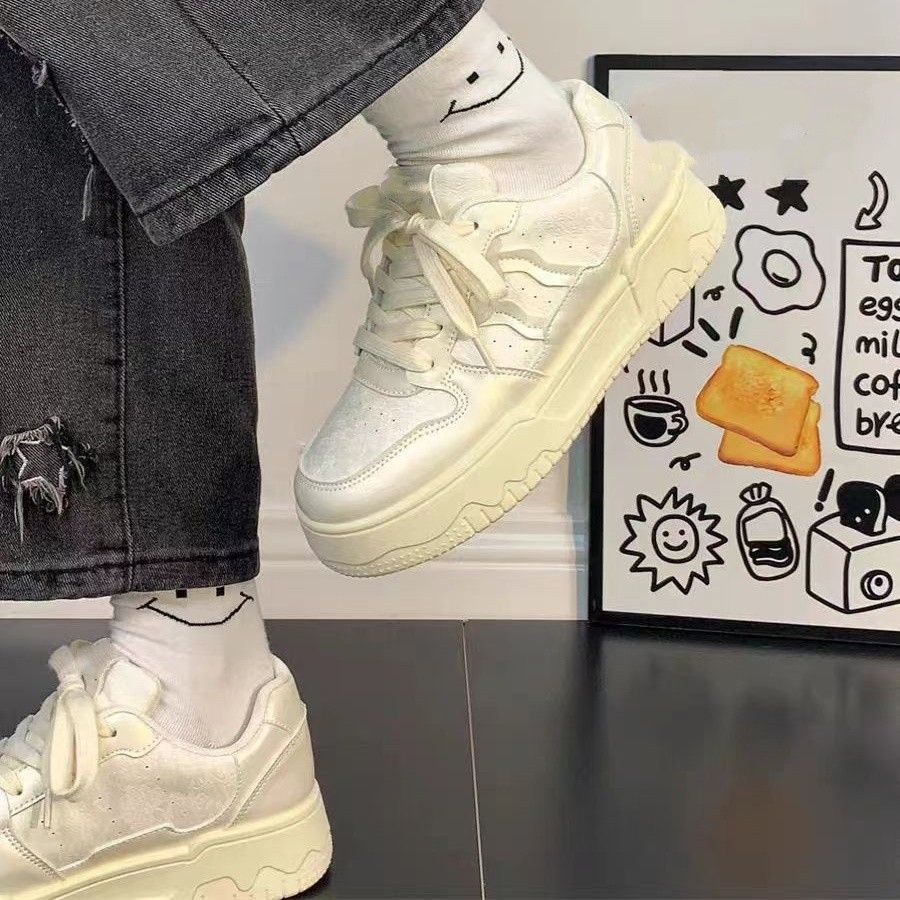 thick-soled little white shoes for women's spring and autumn new models increase in height, simple and versatile breathable casual board shoes