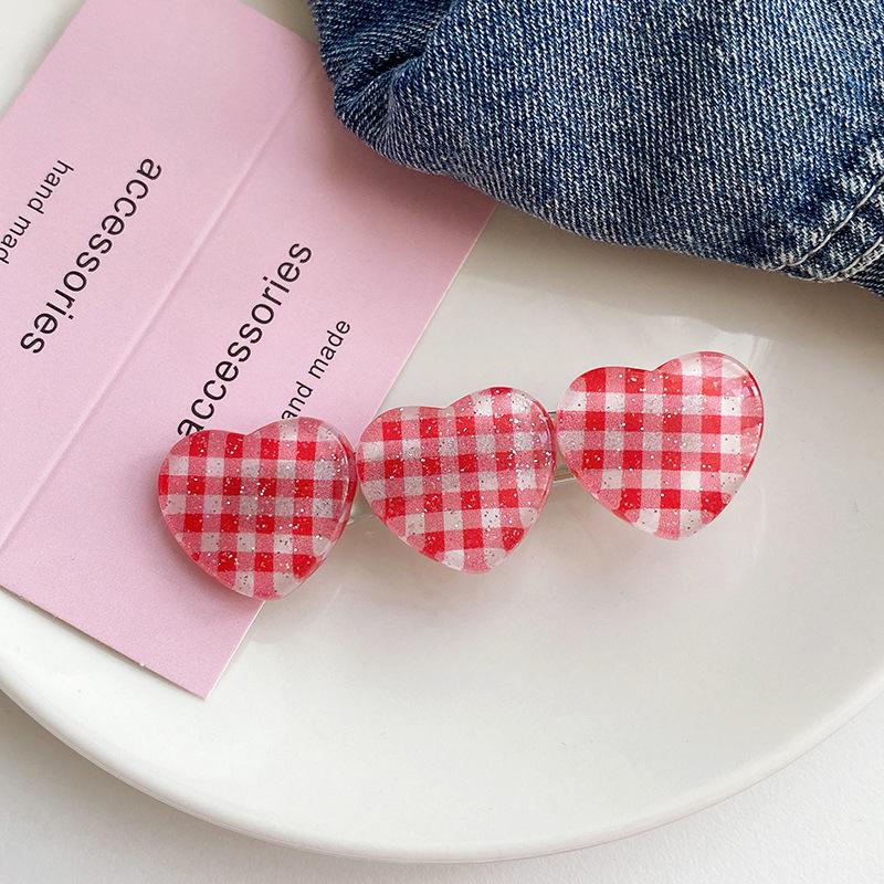 

Sweet Heart Star Plaid Hair Clip for Women & Babies - Duckbill Style