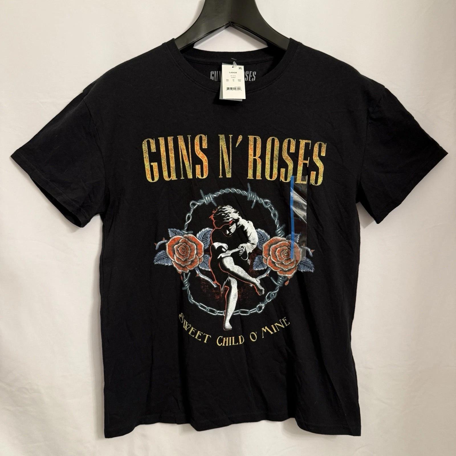 

NEW Guns N Roses Band Shirt Sweet Child of Mine Rose Graphic Tee L