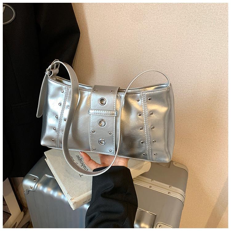 New Rivet Shoulder Bag Texture Niche Simple Personality Design Fashion Trend Small Square Bag