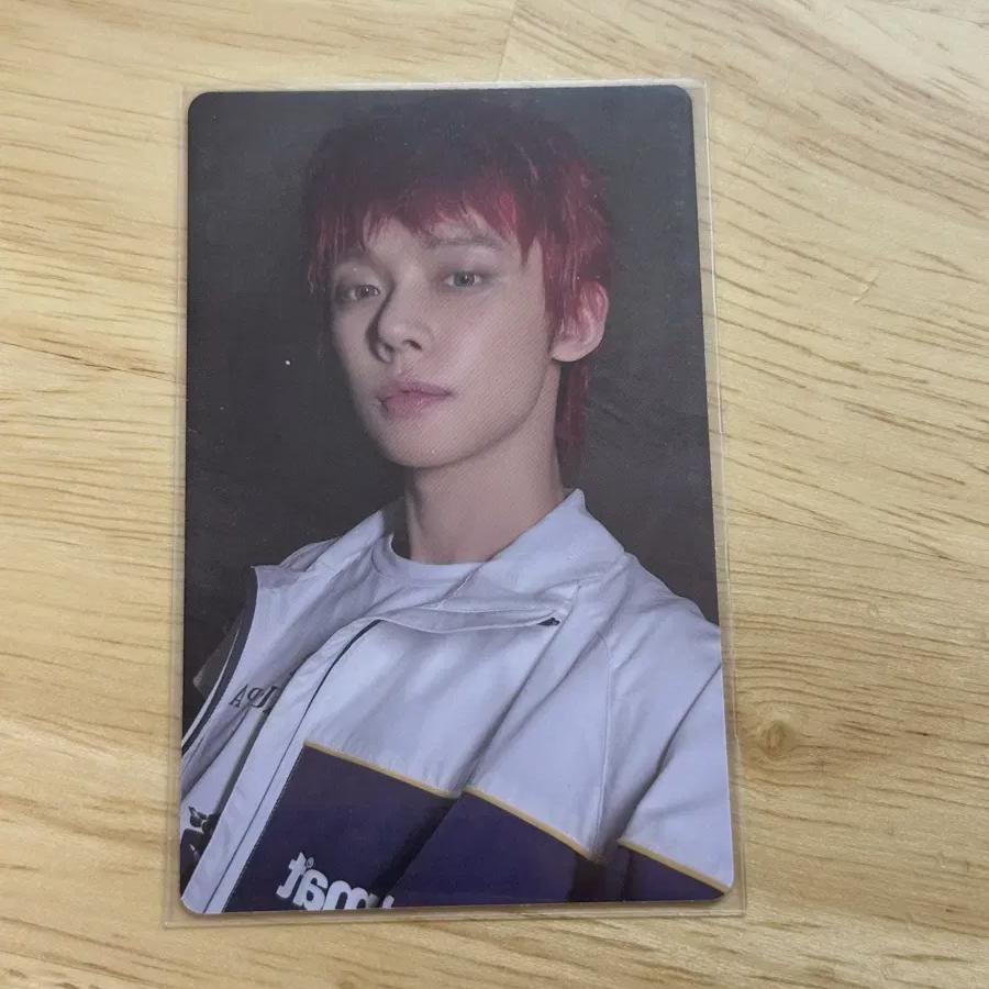 

Ggum Weverse Pre-order Benefit Photocard