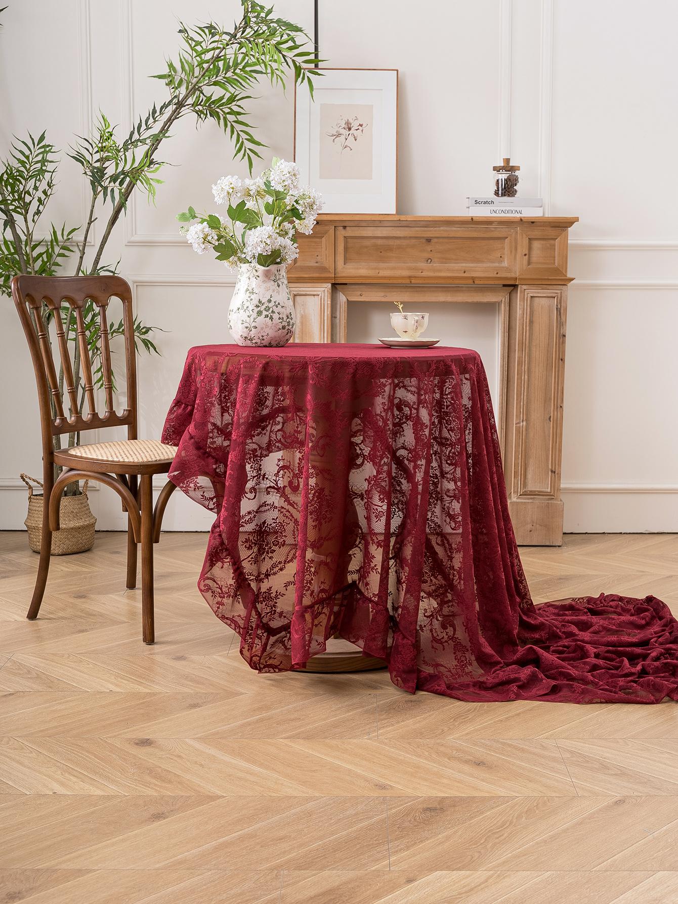 Bohemien Wijnrood Bloemig Kant Tafelkleed, Extra Groot Vallend Kant Tafelkleed voor Fotoshoot, Vintage Esthetiek Huis- & Evenementendecoratie 140x100cm rood