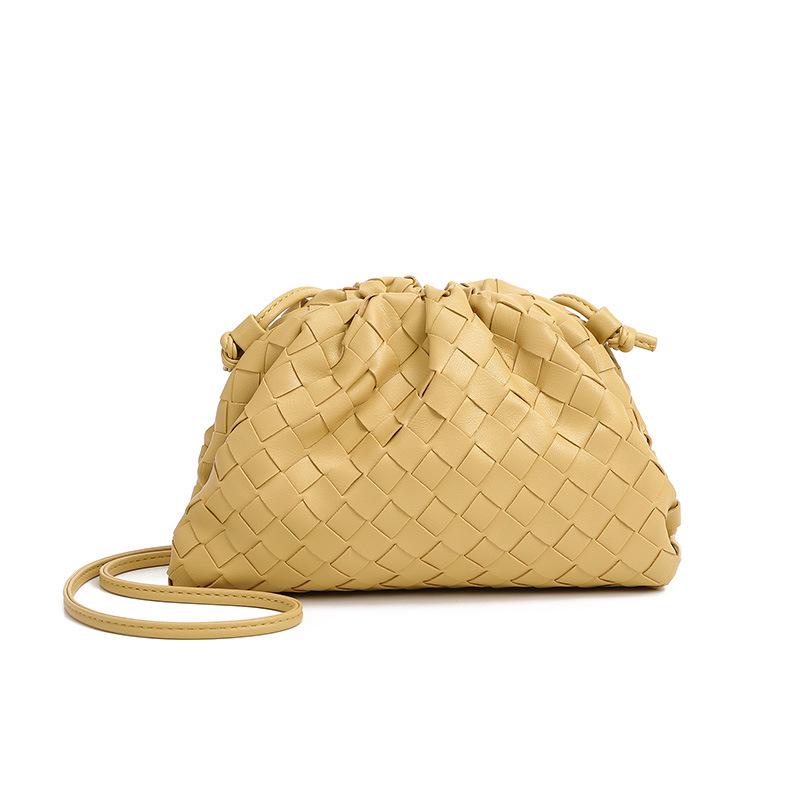 Bolso de Nube Retro de Cuero Suave Tejido a Mano con Correa de Cordón 23*8*14 cm amarillo