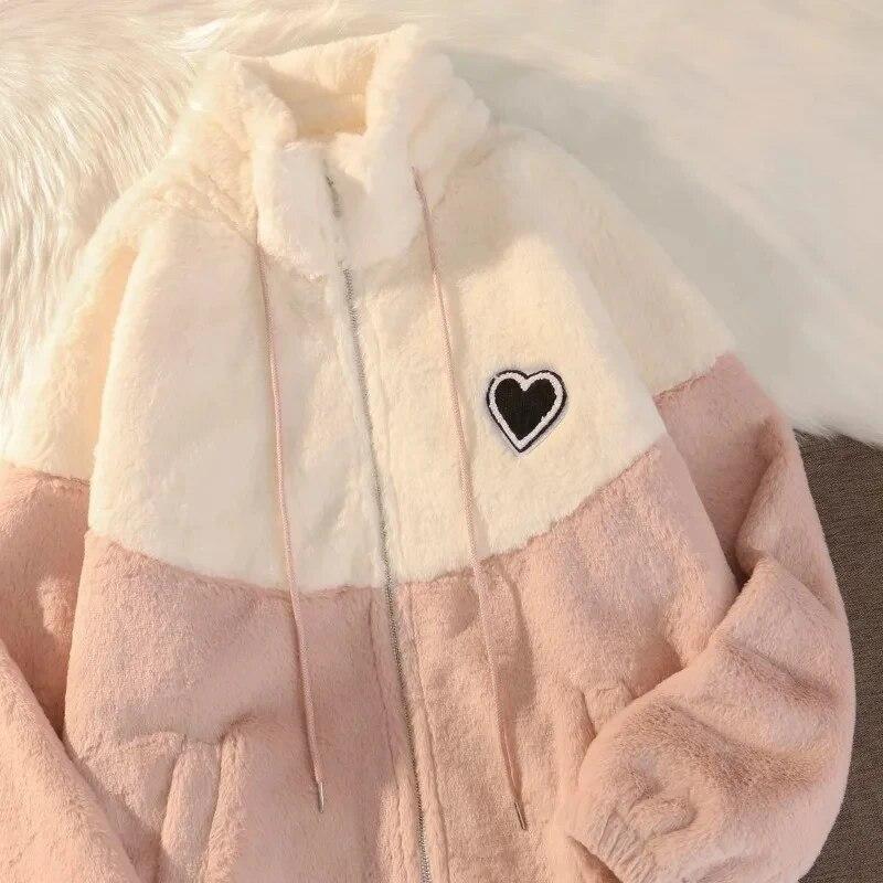 

Толстовка из овечьей шерсти, женская куртка на осень-зиму 2023, студенческая популярная корейская свободная утепленная куртка, повседневная трендовая толстовка M розовый