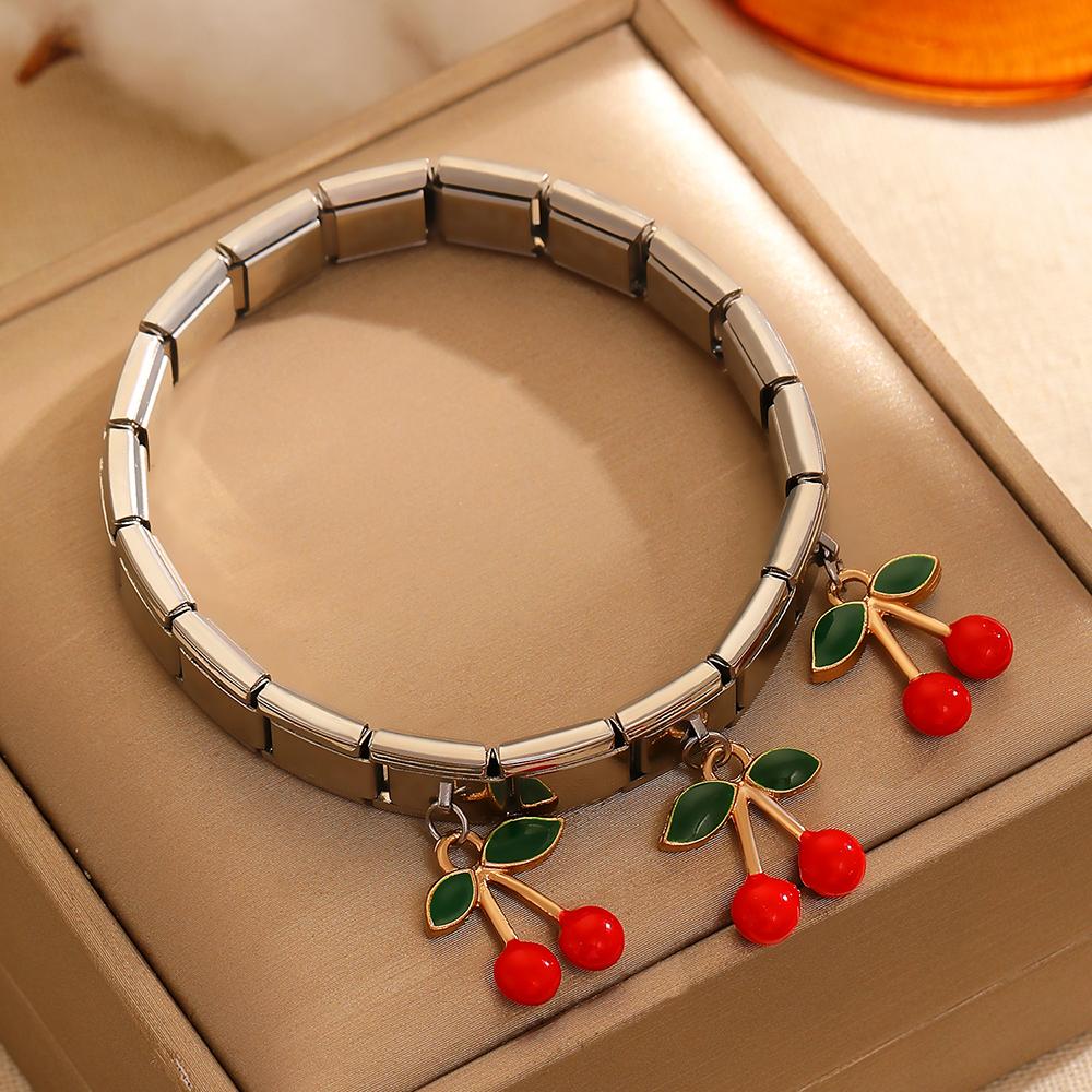 Stainless Steel Christmas Charm Bracelet for Men Women Strawberry Fruit Pendant Bangle Luxury No Fading Jewelry Gifts