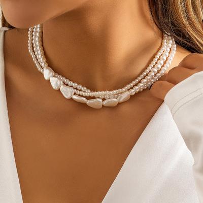 Trendy Vintage Multi Layer Pearl Choker Necklace for Women Fashion Simple Irregular Imitatio Pearl Choker Necklace Clavicle Chain Jewelry Accessories