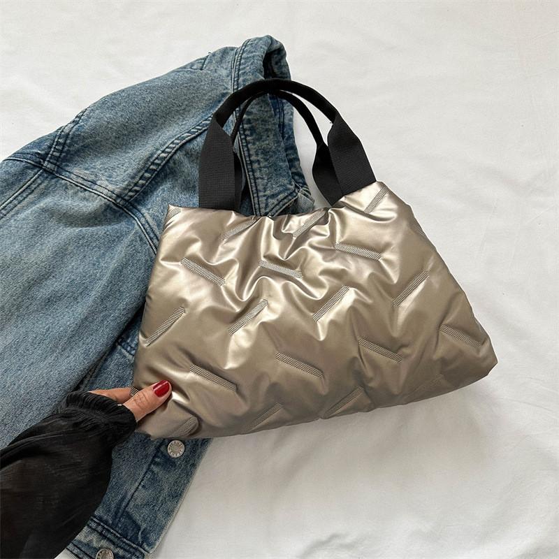 Stylish Versatile Large Capacity Tote Bag For Women In Black Gold Silver Red Green