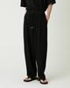 Diaendeukweseucheon Relax Tuck Pants / Black