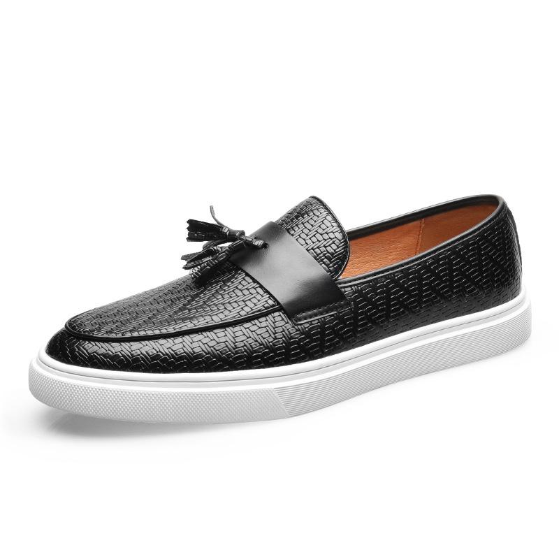 Men Casual Shoes Breathable Designer Shoes Leather Loafers Business Office Shoes For Men Driving Moccasins Comfortable Tassel