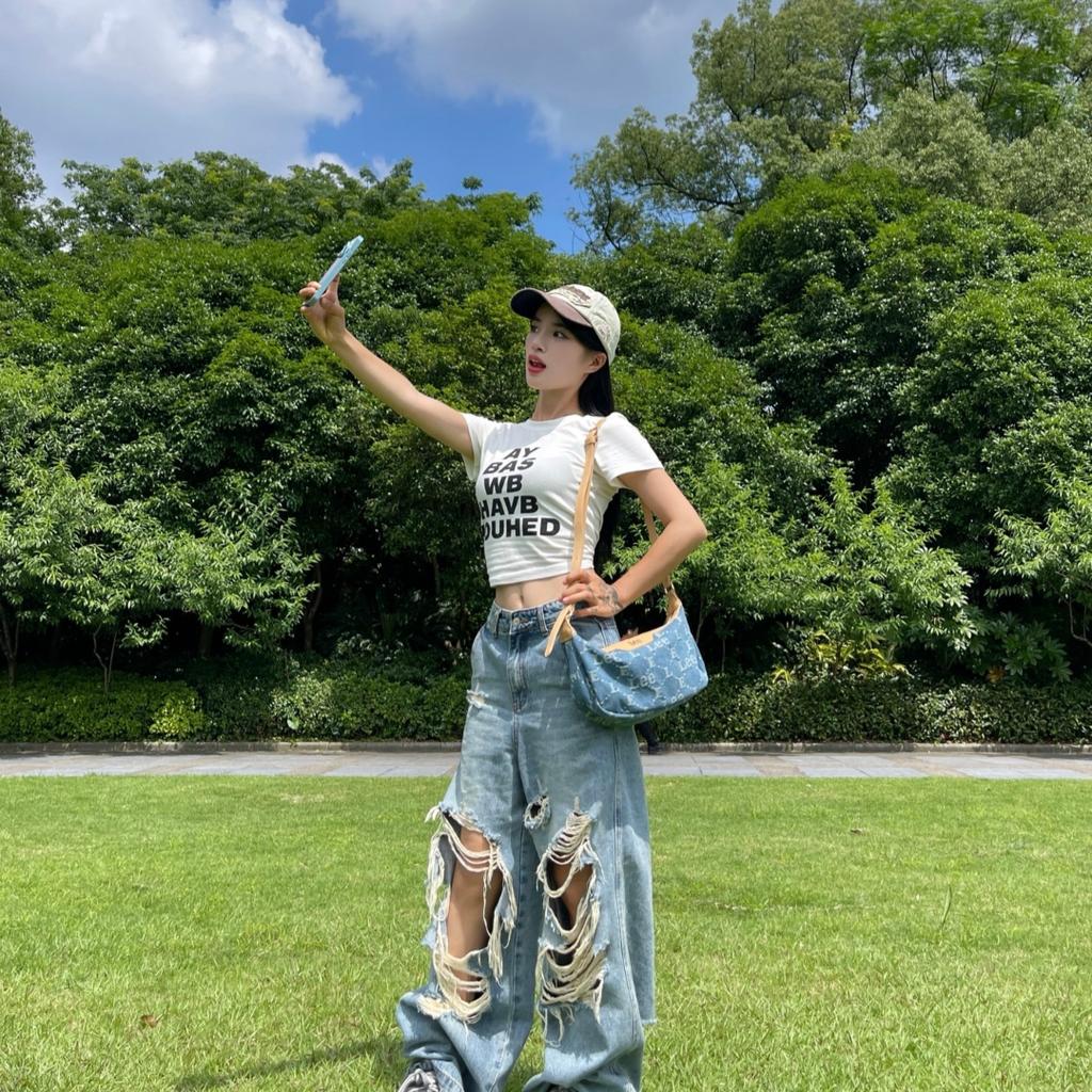 New Lee Fabric Crescent Bag, Shoulder Bag, Crossbody Bag Medium Women's Denim Blue LE240036M-503