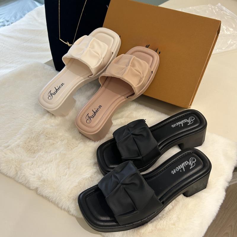 2025 Spring Summer New Style Waterproof Thick Bottomed Flip Flops Fashionable Women's High Heels PVC Outdoor Slippers