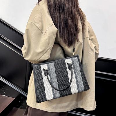 Fashion Striped Splicing Handbag 2025 New Trendy Large-capacity Tote Bag Versatile Contrasting Color Commuter Bag