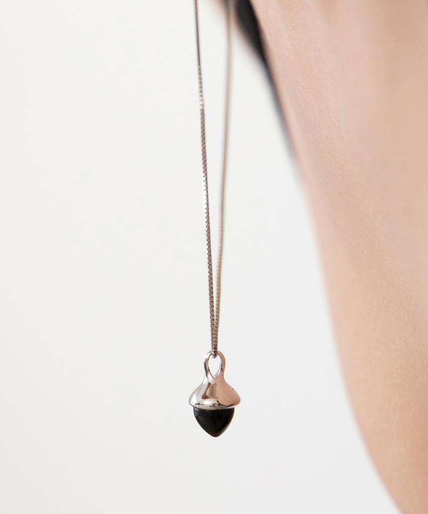 Tatiana (Silver 925) Acorn Stone Pendant Necklace Nz2523 Onyx