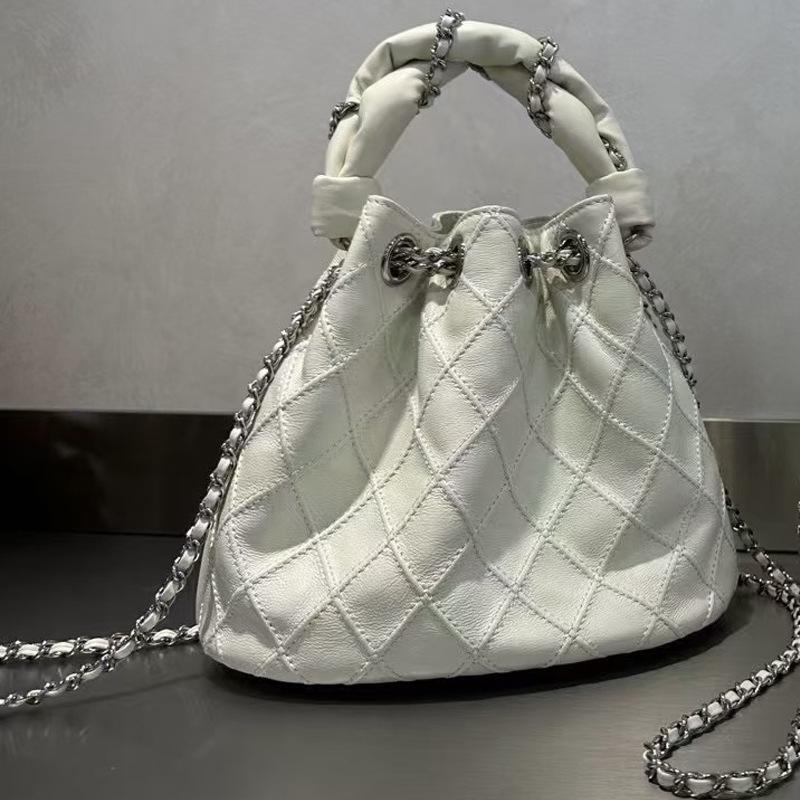 Mittelalterliche Beuteltasche, hochwertige Lammleder-Einschulter-Umhängetasche, echte Leder-Rauten-Drehketten-Tasche für Damen