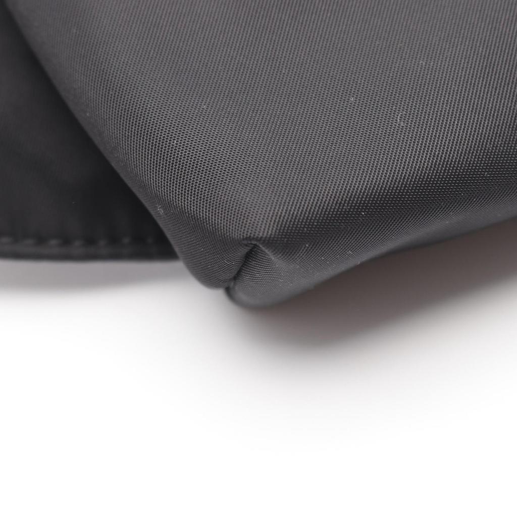 Used MM6 NUMERIC Waist bag Body bag SB5WB0001 Nylon Black Used unisex