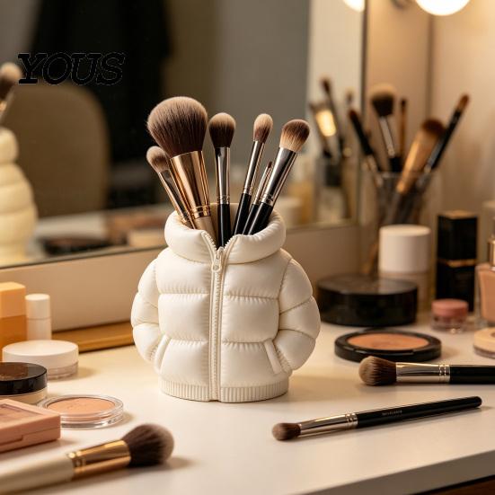 Creative Desktop Decoration Rainbow Down Coat Pen Holder, 3D Printed Puffer Jacket Colorful Gradient Stand Desk Organizer, Storage for Stationery And