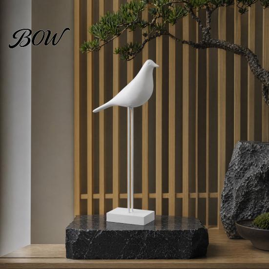 Anspruchsvolle Nachttisch-Ornamente Schwarz-Weiß Vogel-Figur, Minimalistische Moderne Kunstskulptur für TV Zeitgenössisches Büro Schreibtisch