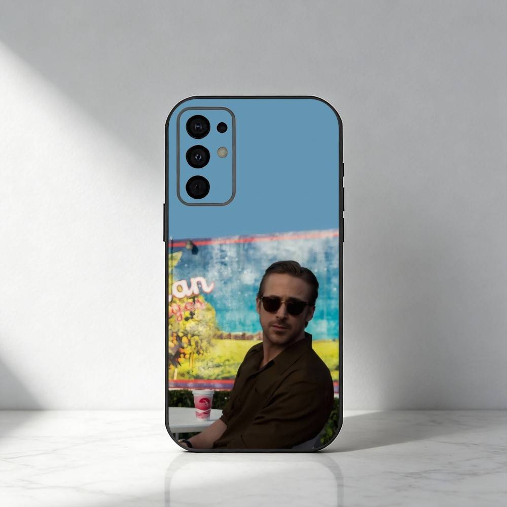 

Actor Ry Gos-Gosling Phone Case For Samsung S25,S24,S21,S22,S23,S20,Ultra,S26,Plus,Fe,Note,5G Black Cover Samsung S25
