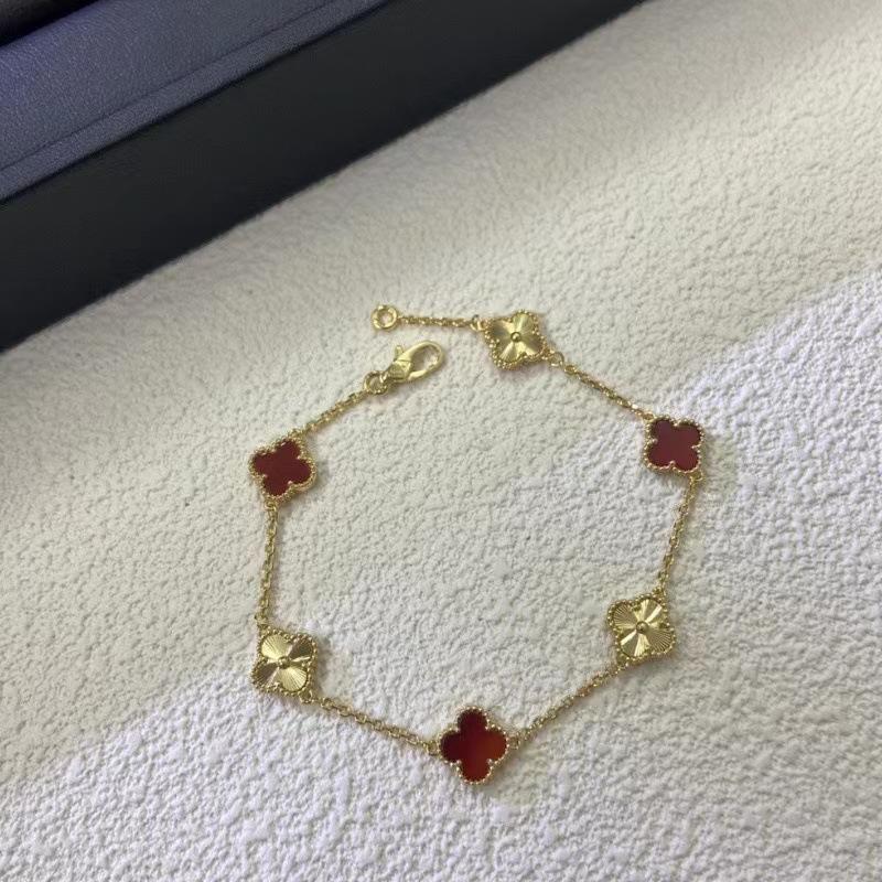 9MM Mini Six-flower Four-leaf Clover Bracelet White Mother-of-pearl Purple Chalcedony CNC Craft Simple and Versatile High-end Bracelet