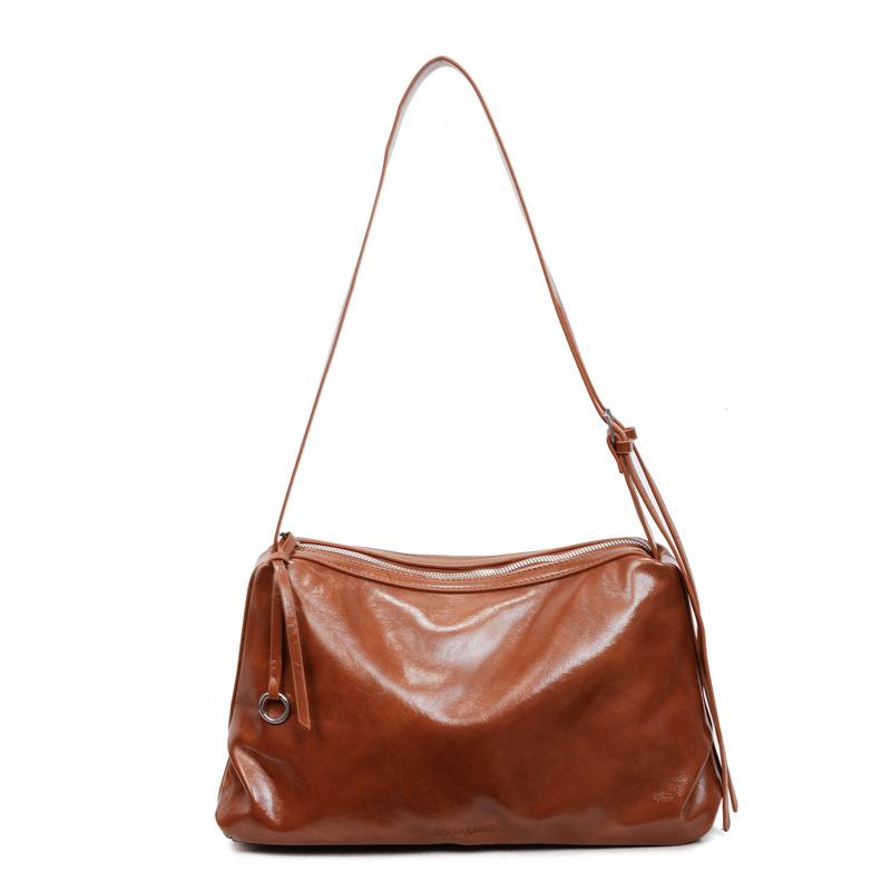 Tote Bag, A Trendy Single-shoulder Bag for Women, Is A Large-capacity Fashionable Commuter Underarm Bag
