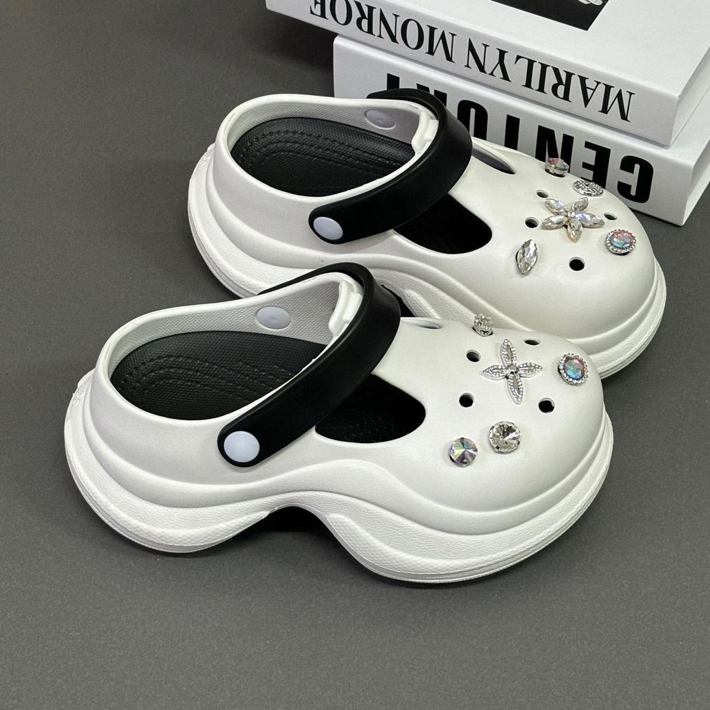 Height-increasing thick-soled hole shoes for women, non-smelly feet, non-slip beach bag head slippers, fashionable versatile cool slippers