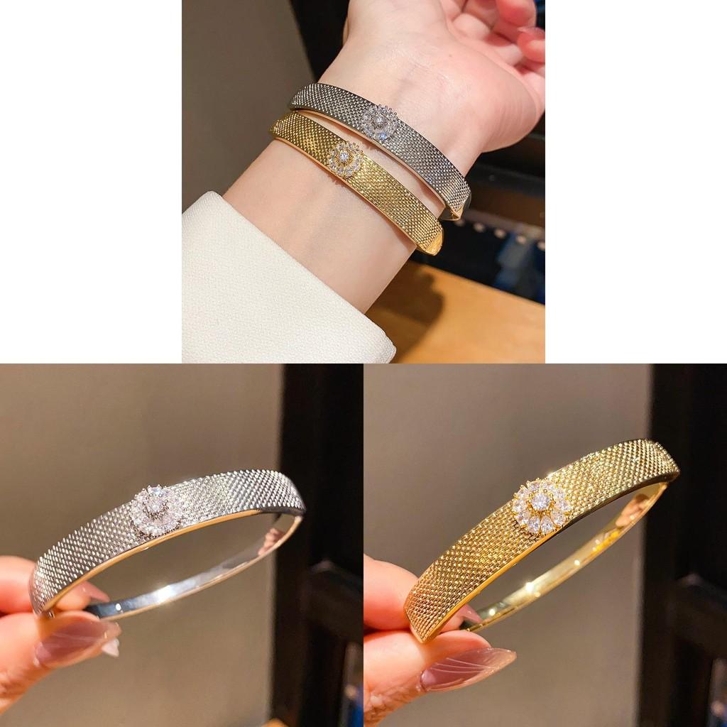 Elegant Flower Jewelry Bracelet With 18k Gold Plating For Womens Fashion Gift