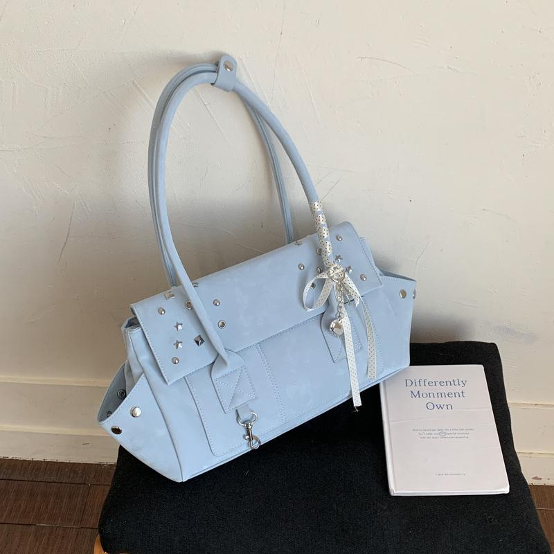

Korean Vintage Studded Tote Bag Multi-pocket Large-capacity Structured Flip Underarm Bag Casual Commuter Handbag With Pendant синий