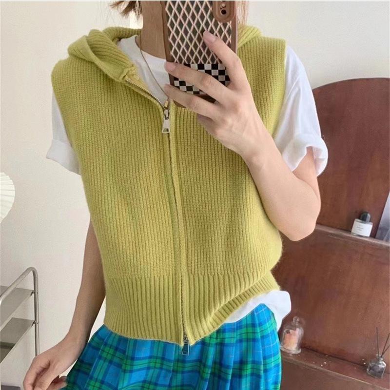Hooded Knitted Vest New Zipper Cardigan for Women Short Loose Fitting Sleeveless Sweater Jacket for Outerwear