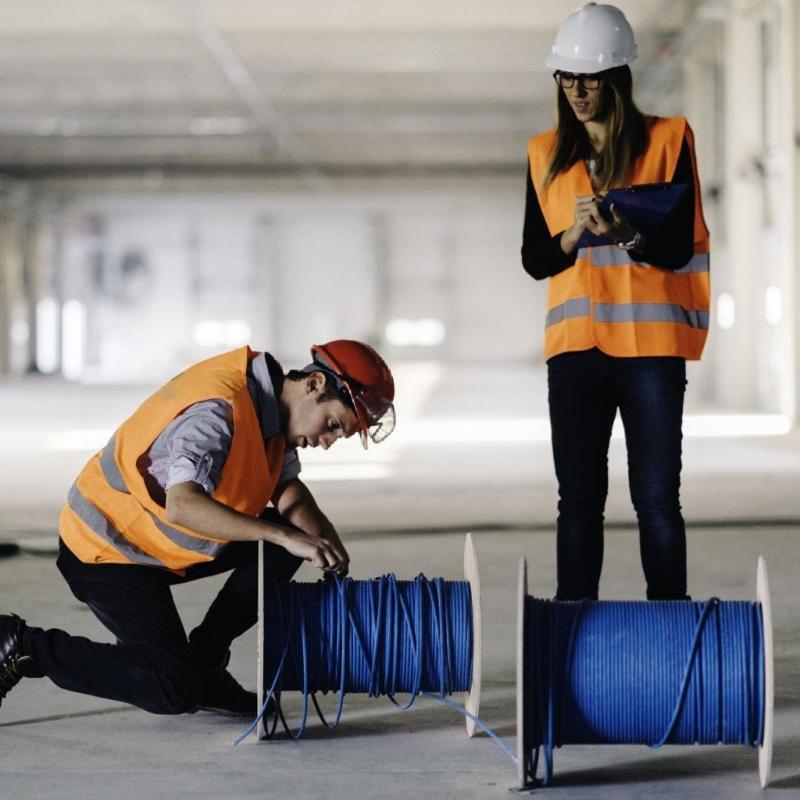 Packung mit 6 ABS-isolierten Kabelhaken, strapazierfähiger Kabelmanagement-Haken für Heim- und Büroverkabelung
