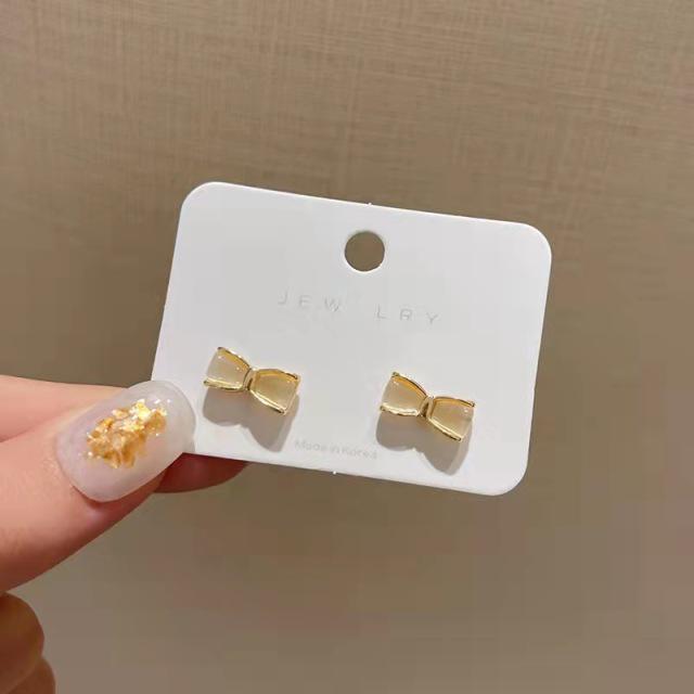 S925 Silver Needle Pearl Stud Earrings for Women